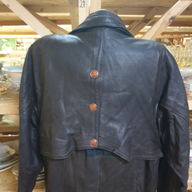 Плащ кожаный с ремнем "Leather. Pak Antilop", размер s, длина 115 см, полуобхват 60 см. Винтаж.. Картинка 8
